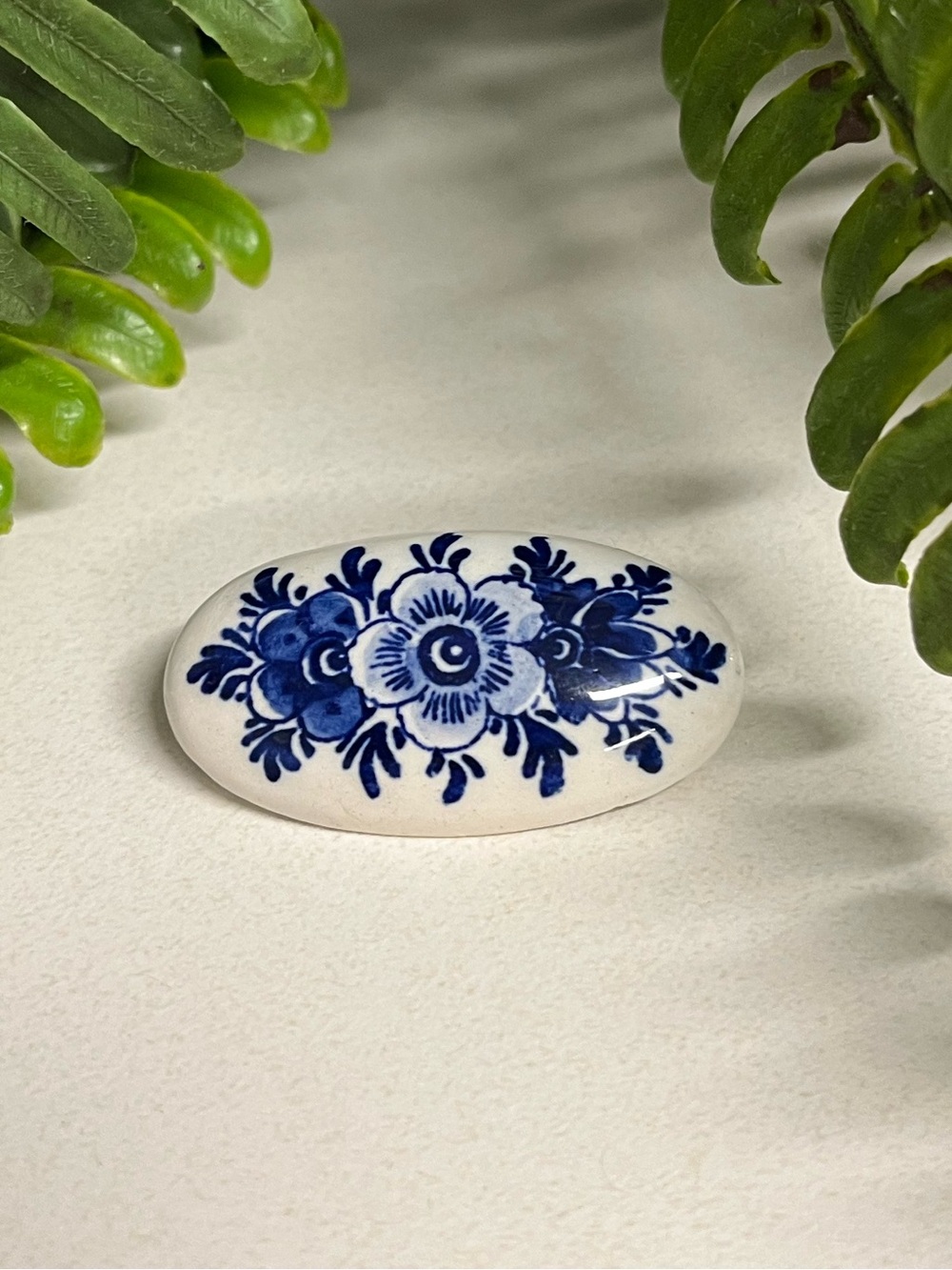 Vintage Delft’s Holland Floral Brooch Pin